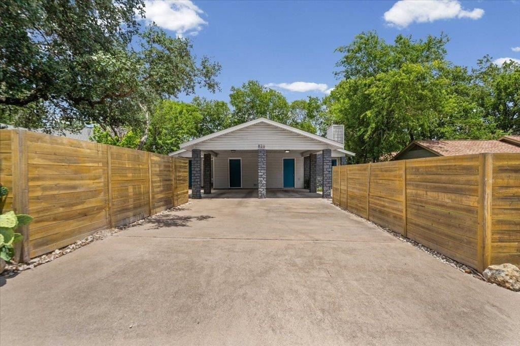 826 King Albert St - Photo 5