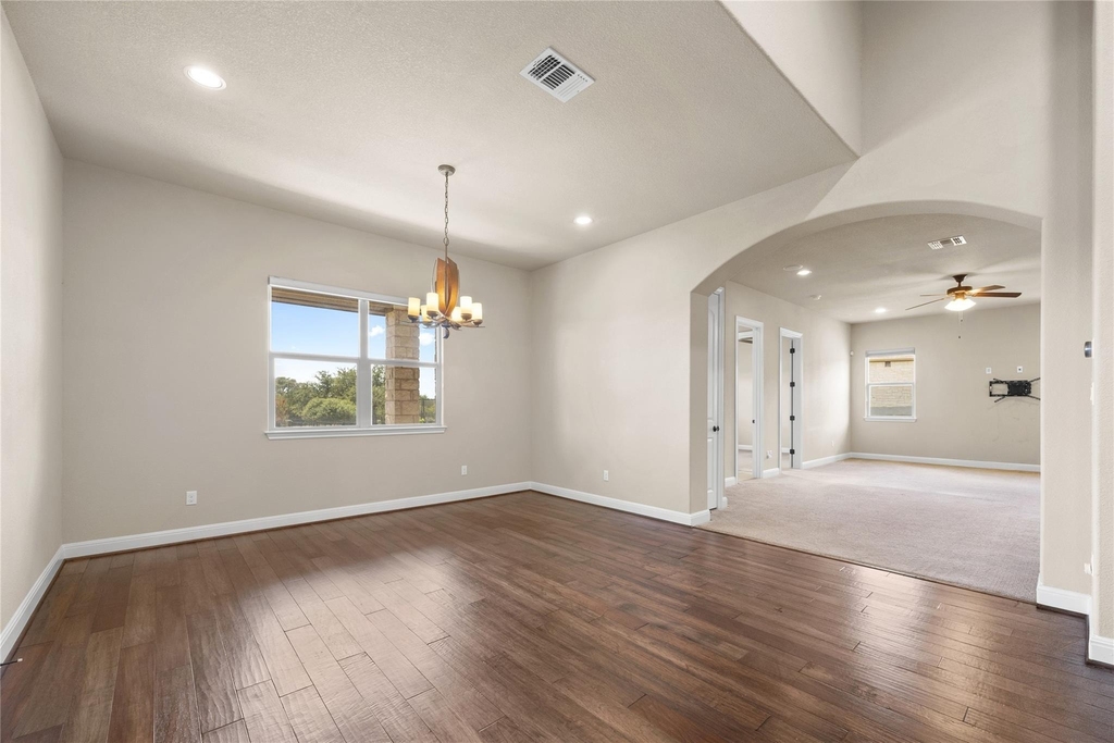 900 Hawthorne Loop - Photo 12