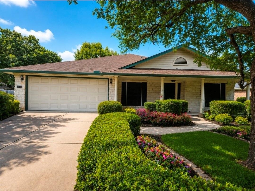 3904 Cadoz Ct - Photo 0