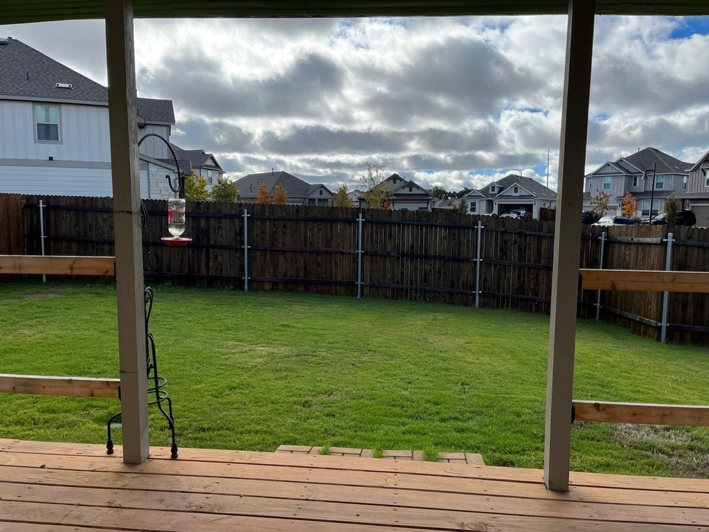 221 Compania Dr - Photo 22