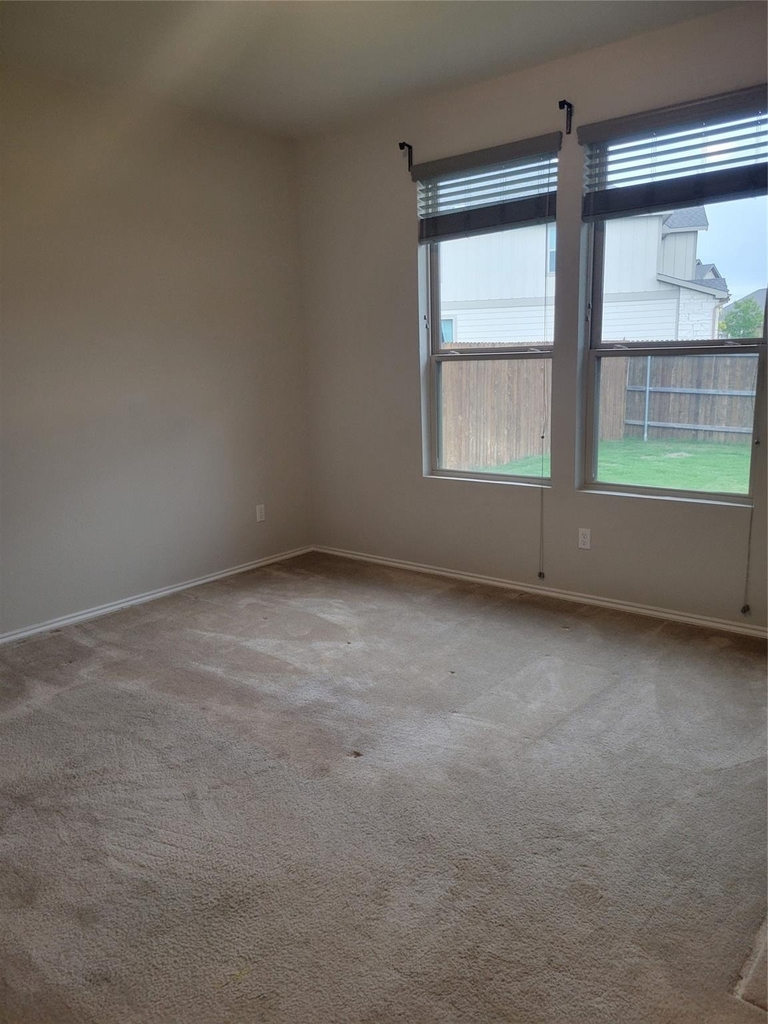 221 Compania Dr - Photo 12
