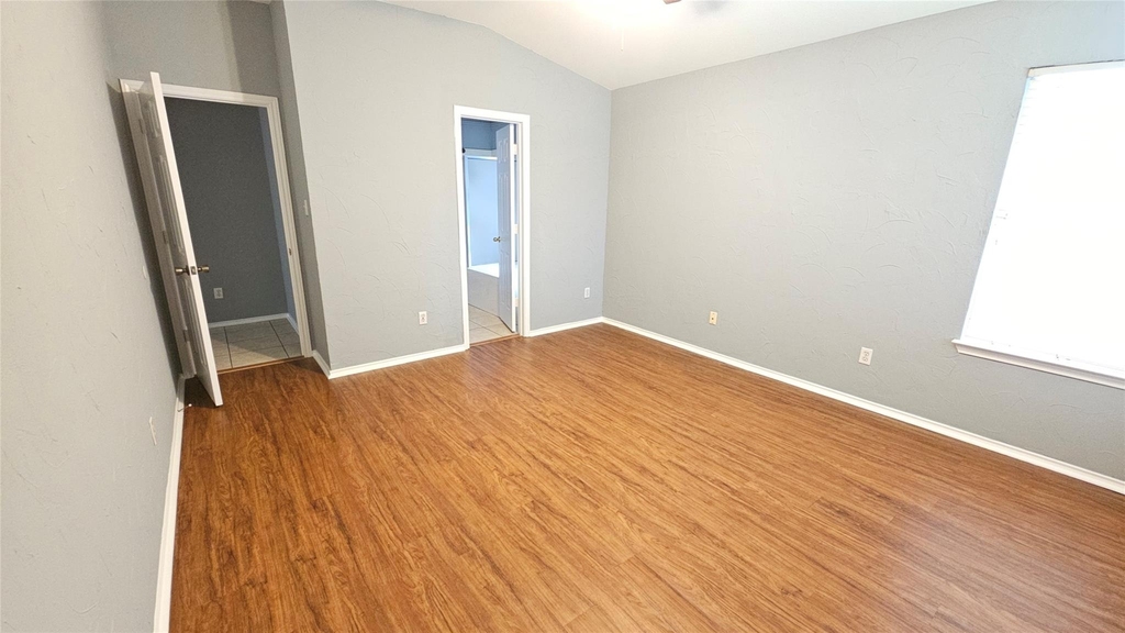 2241 Ada Ln - Photo 4
