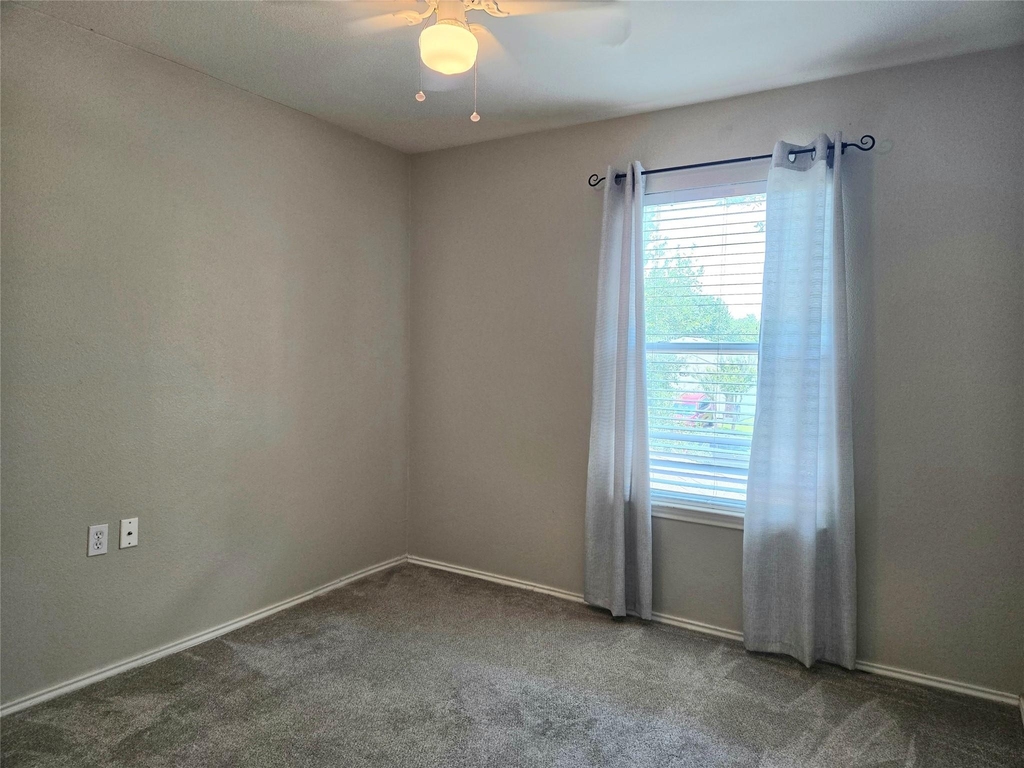 809 Sheraton Ave - Photo 19