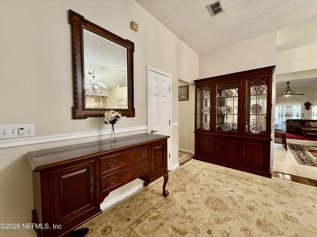 4182 Victoria Lakes Drive W - Photo 5