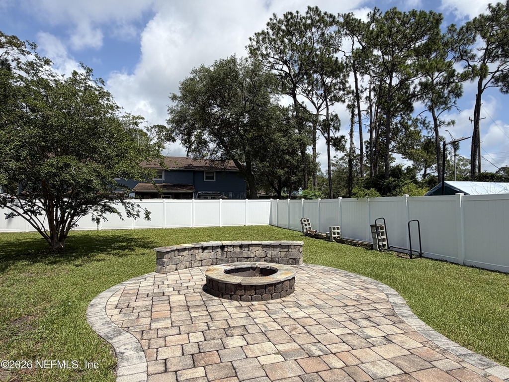 1919 Derringer Road - Photo 23
