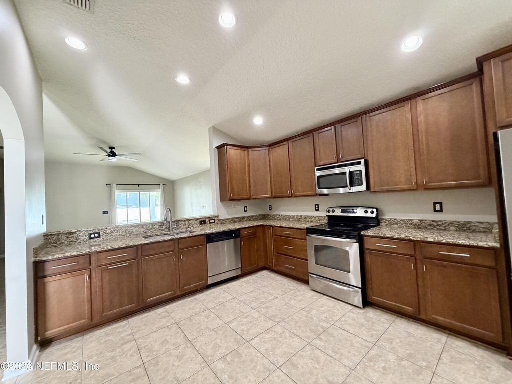 1919 Derringer Road - Photo 3