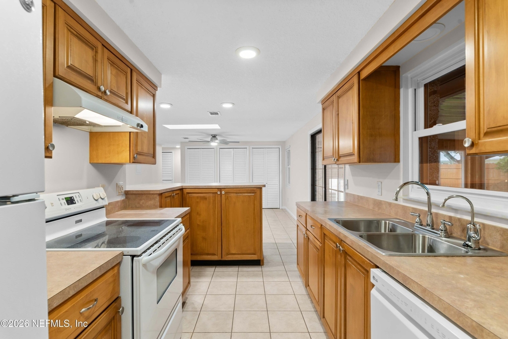 250 Nautical Boulevard S - Photo 8