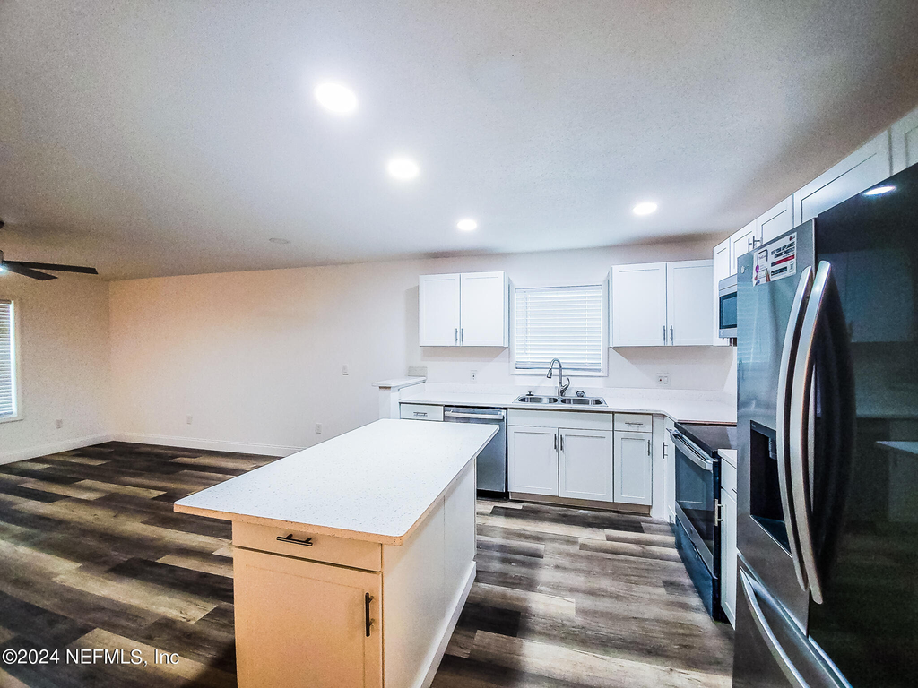 223 Monterey Boulevard - Photo 9