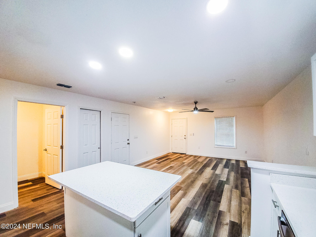223 Monterey Boulevard - Photo 11