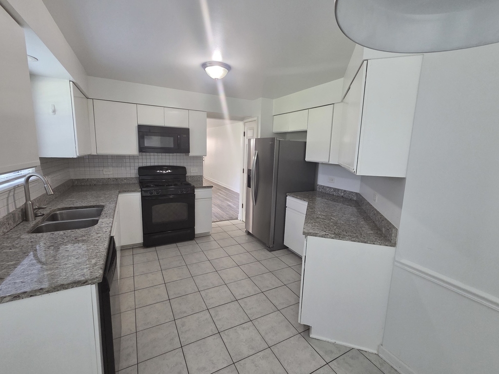2213 Camden Lane - Photo 10