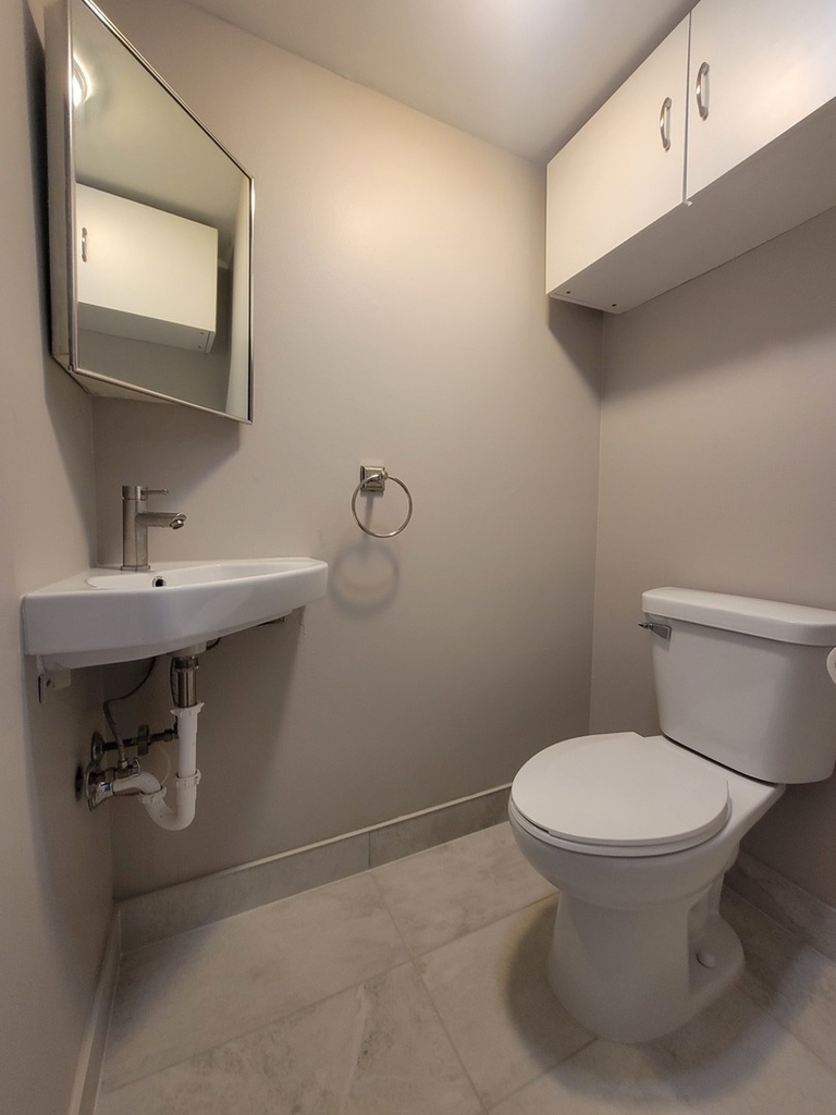 2211 Dorchester Court - Photo 15