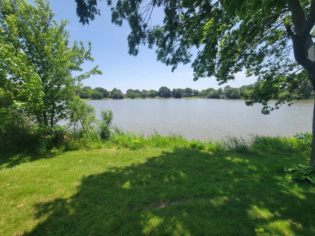 2211 Dorchester Court - Photo 13