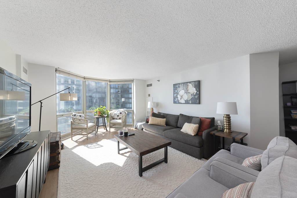 195 N Harbor Drive - Photo 1