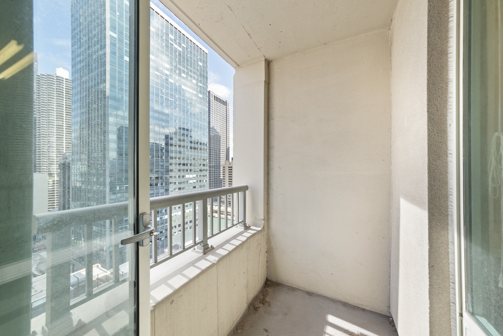 345 N La Salle Street - Photo 5