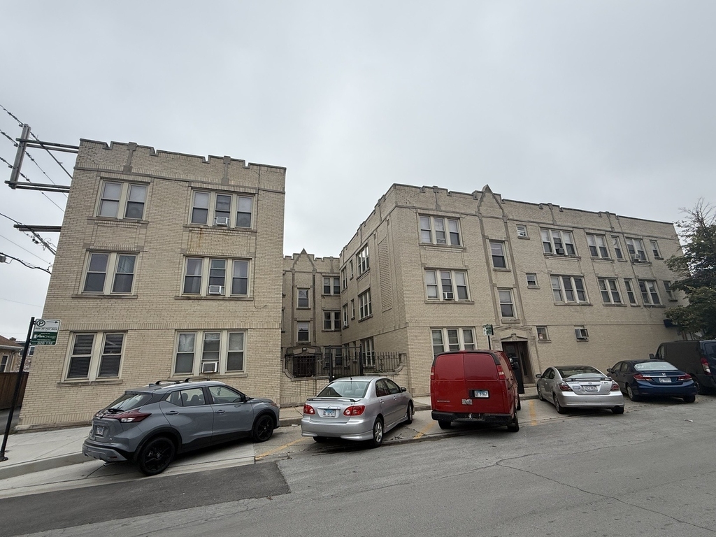 3148 N Linder Avenue - Photo 0