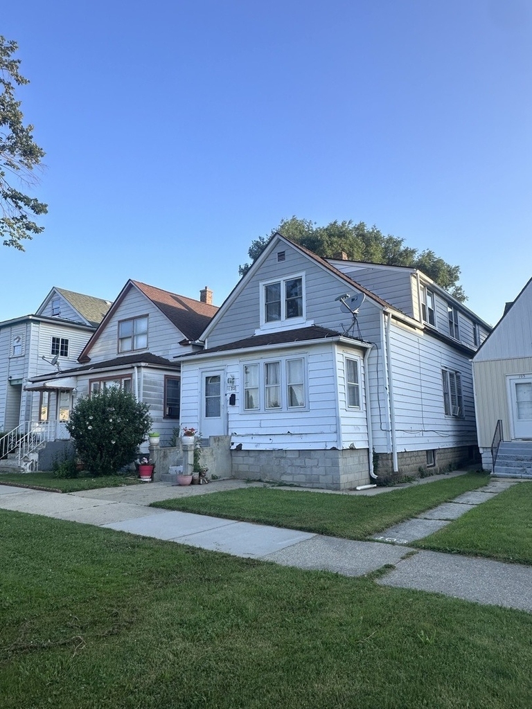101 E 23rd Street - Photo 14