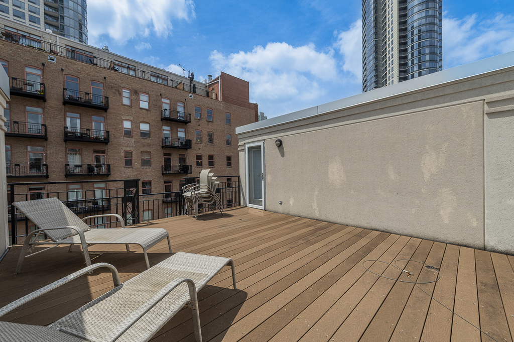 419 W Grand Avenue - Photo 29