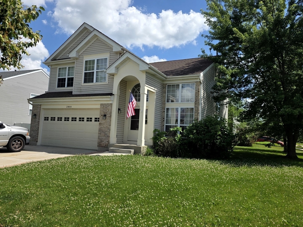 2800 E Bridleway Court - Photo 1