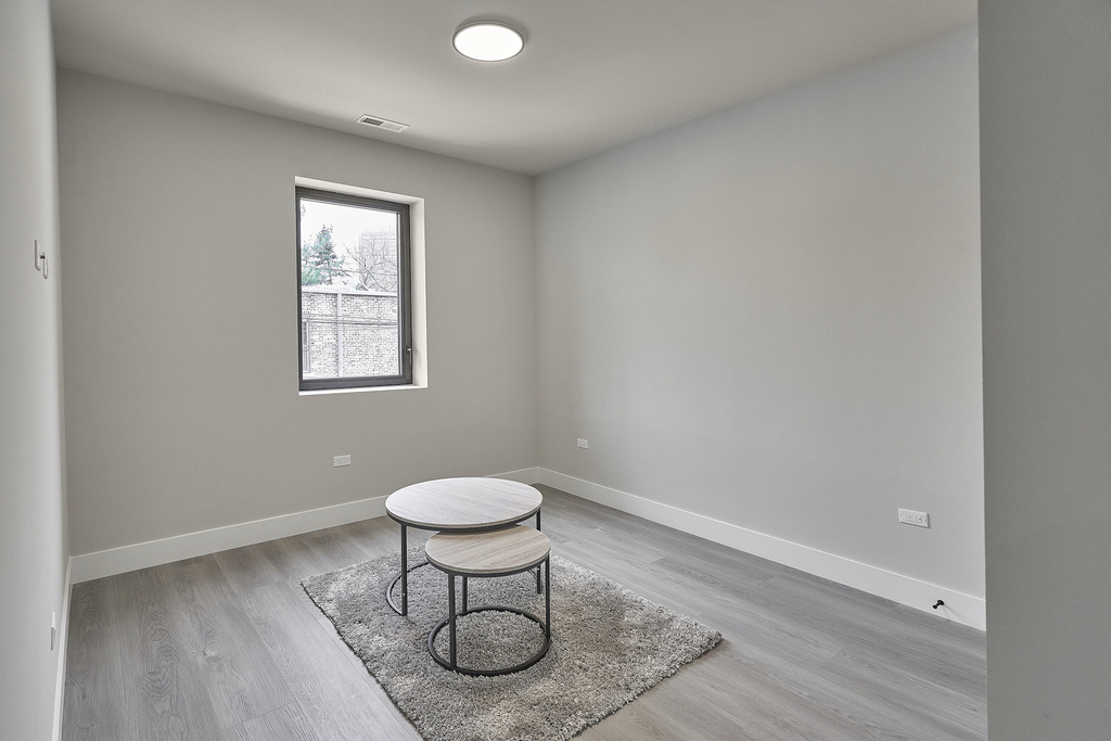 451 E Pershing Avenue - Photo 19