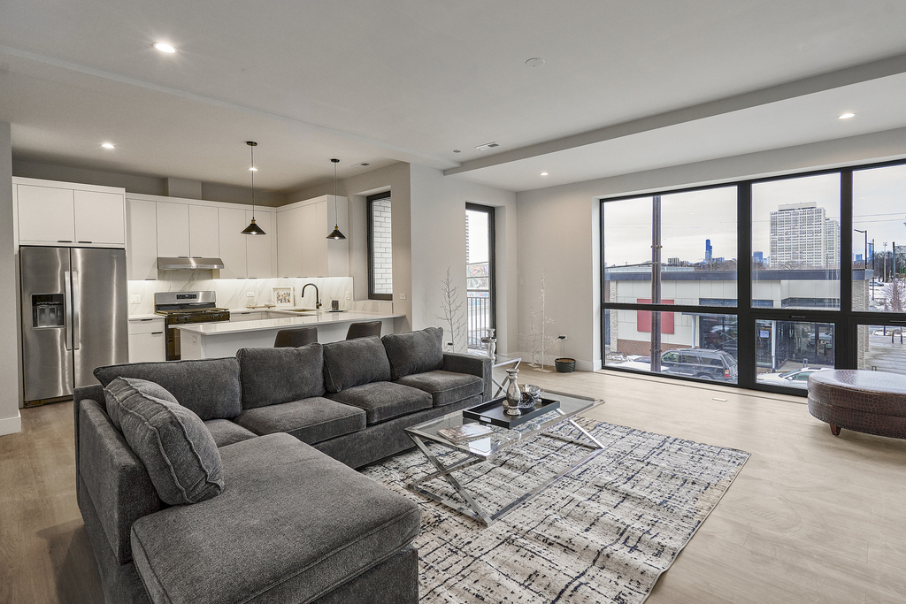 451 E Pershing Avenue - Photo 5