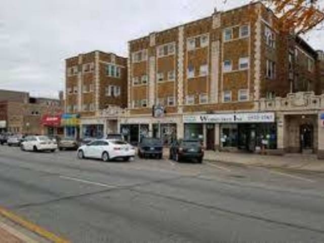 5011 W Cermak Road - Photo 0