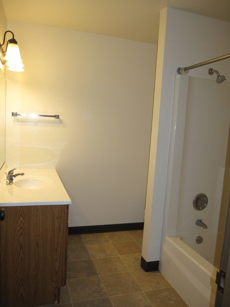 428 Cavalier Court - Photo 8