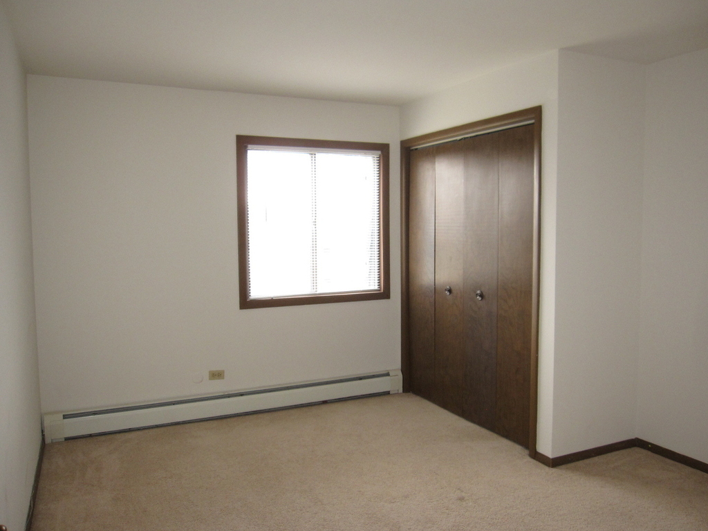 428 Cavalier Court - Photo 7