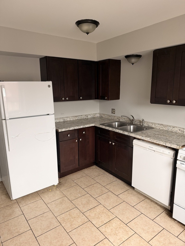 10479 Dearlove Road - Photo 1