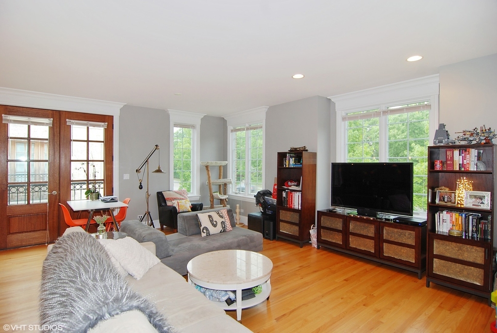 829 S La Grange Road - Photo 4