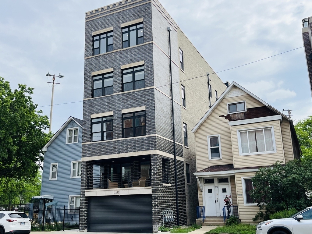 3253 N Elston Avenue - Photo 0