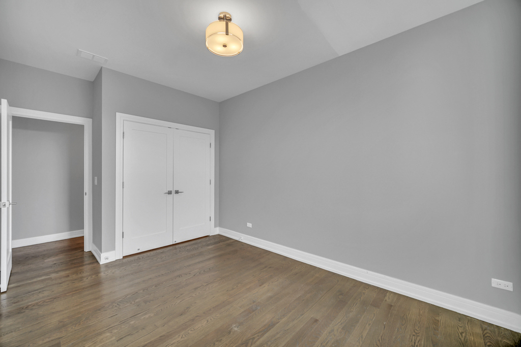 3253 N Elston Avenue - Photo 10
