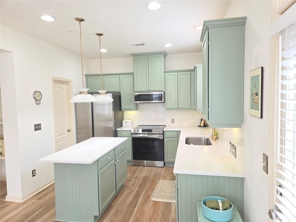 2281 Attewood Drive - Photo 10