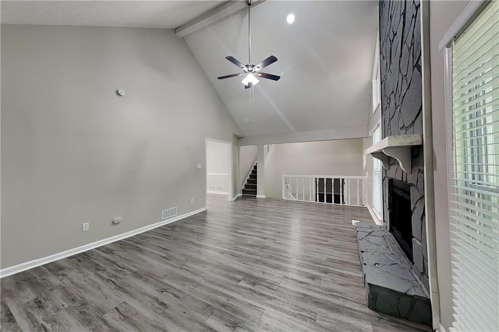 174 Fox Drive - Photo 2