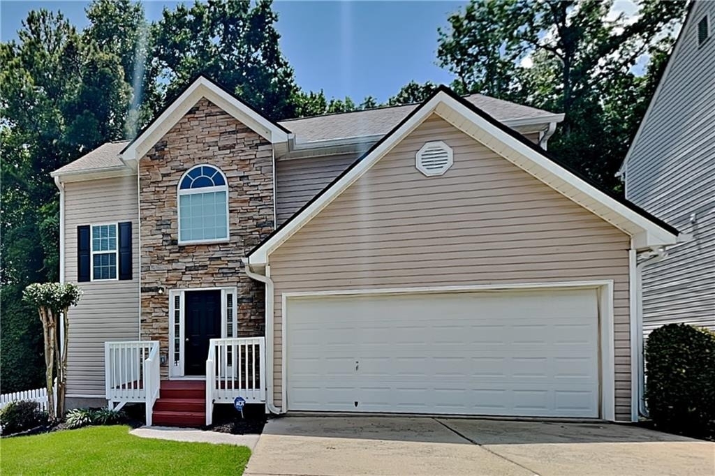 28 Greystone Ridge - Photo 0