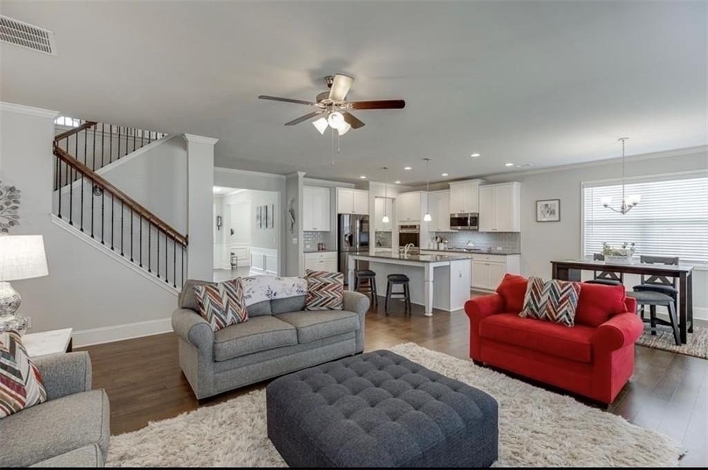 2055 Sorrento Court - Photo 6