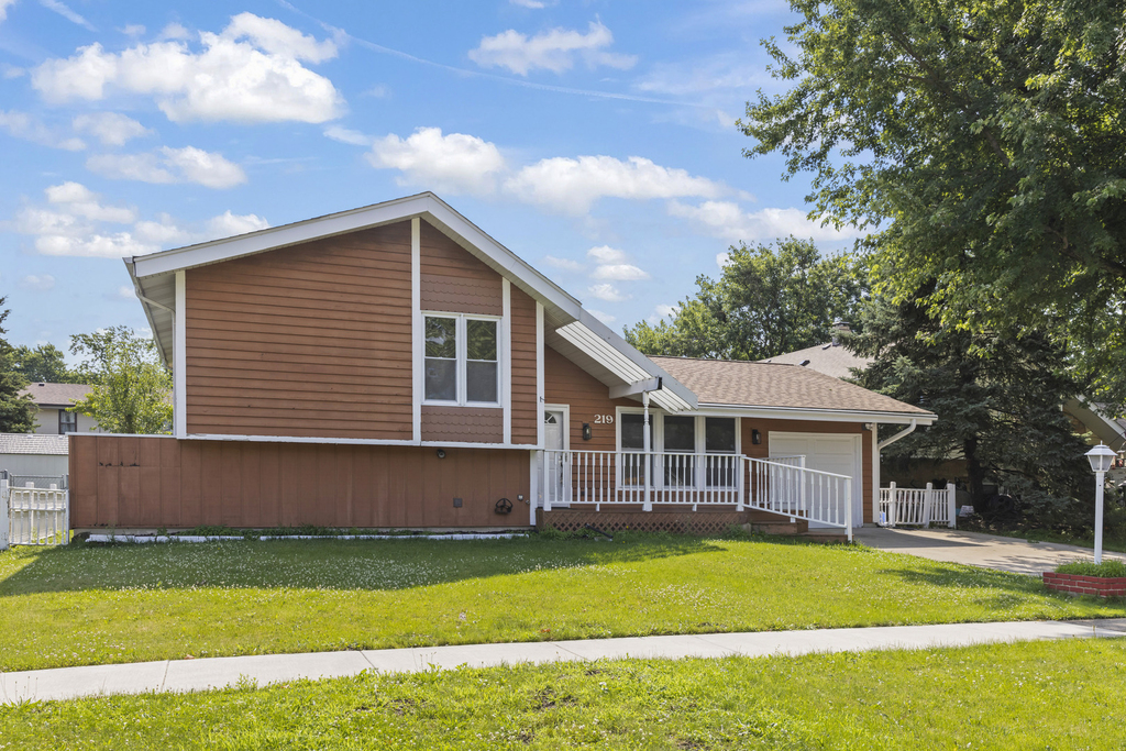 219 Kedvale Court - Photo 0