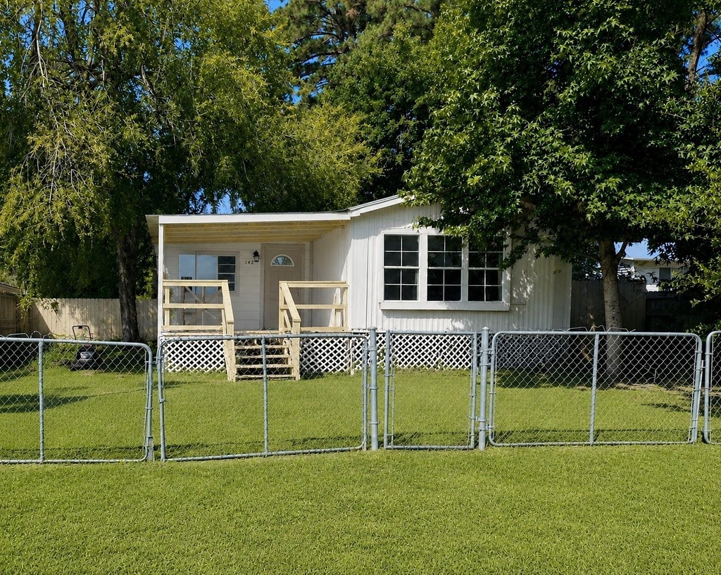 142 Aspen - Photo 0
