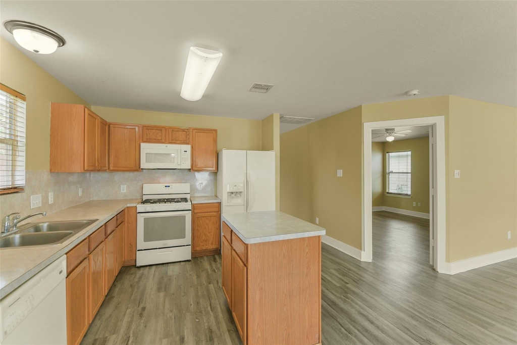 19403 Wann Park Drive - Photo 7