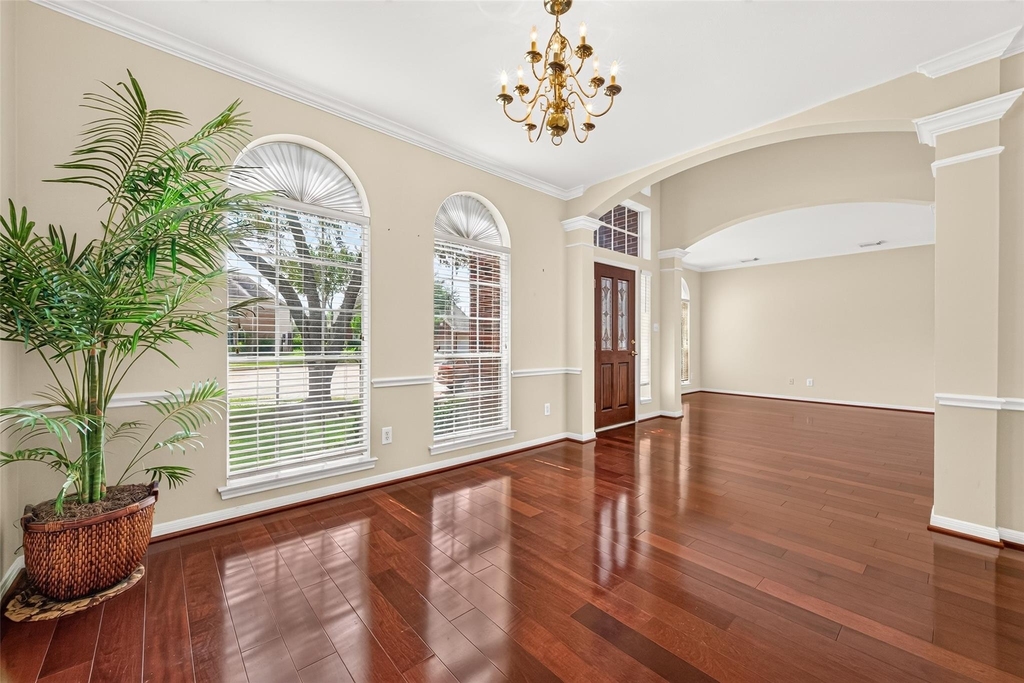 1711 Emma Cove Court - Photo 10