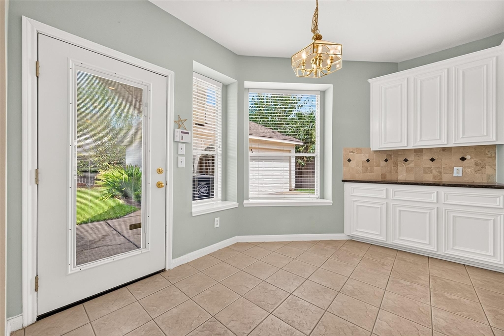 1711 Emma Cove Court - Photo 20