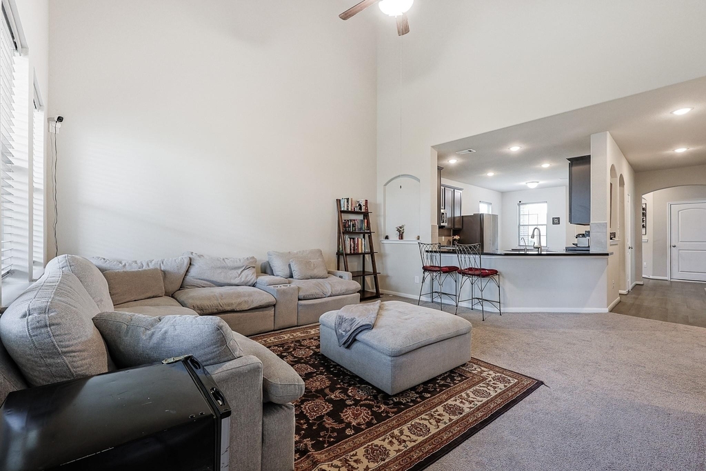 10423 Rochester Hills Lane - Photo 8