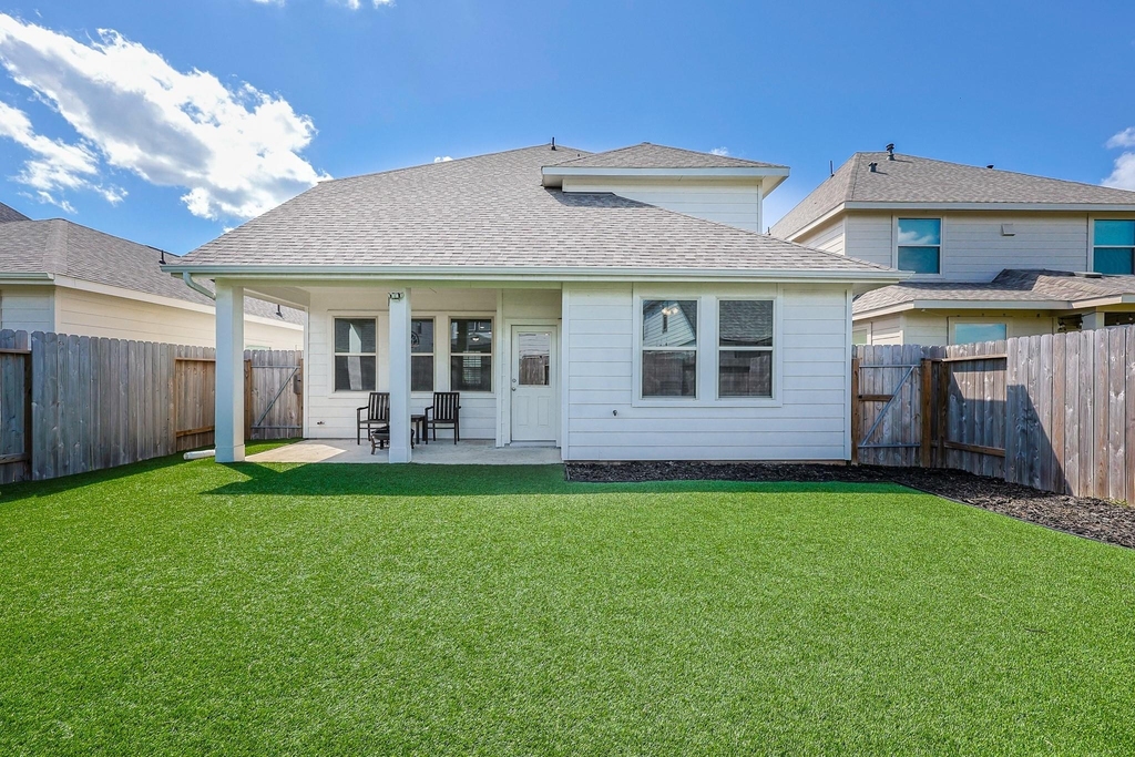 10423 Rochester Hills Lane - Photo 30