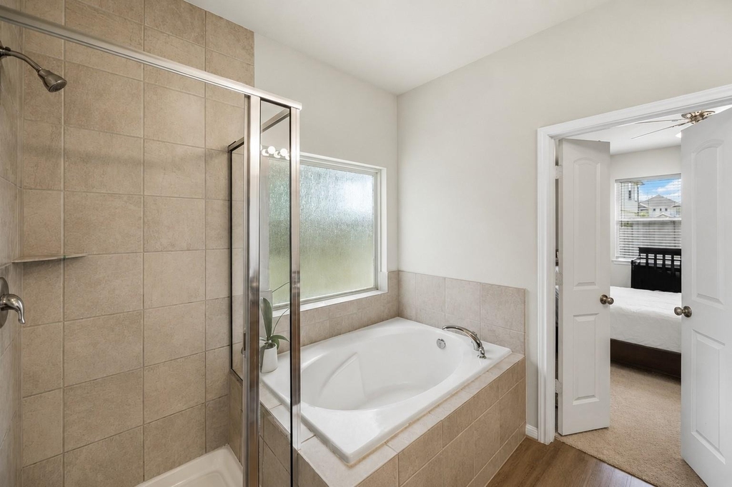 10423 Rochester Hills Lane - Photo 19