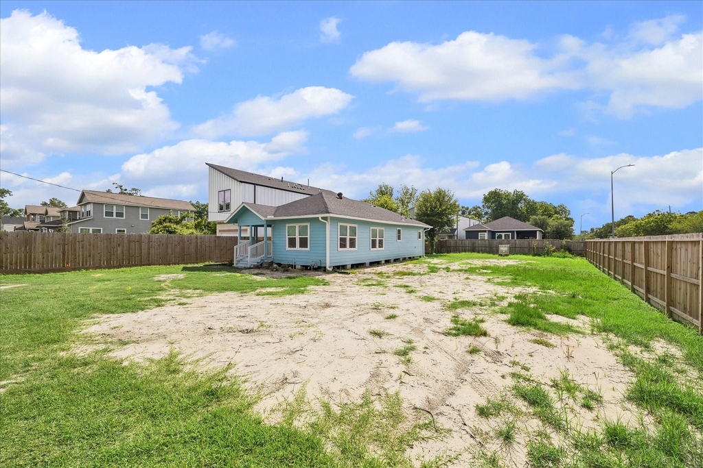 7702 Sealey Street - Photo 5