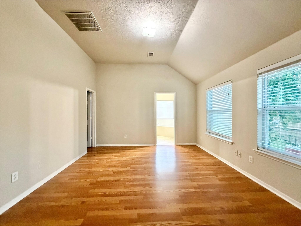 6827 Autumn Thistle Drive - Photo 8