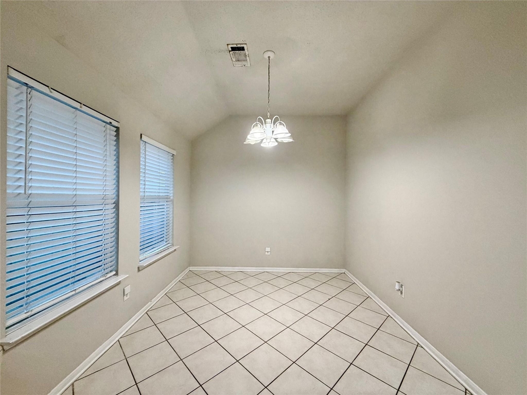 6827 Autumn Thistle Drive - Photo 17