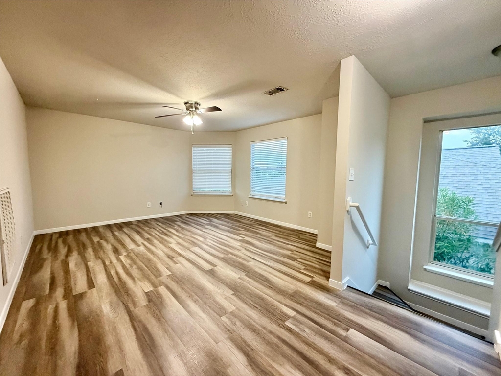 6827 Autumn Thistle Drive - Photo 13