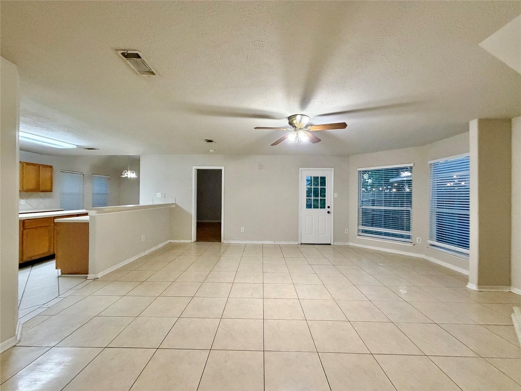 6827 Autumn Thistle Drive - Photo 2