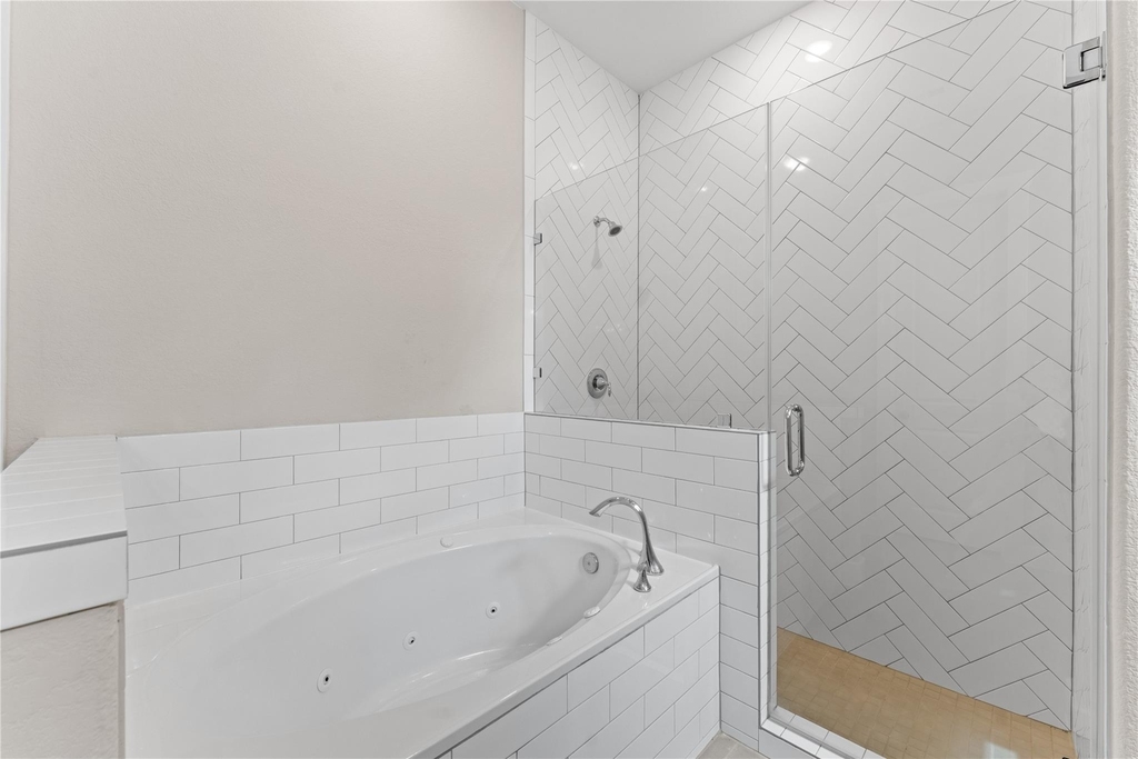 2650 Fountain View Street - Photo 17
