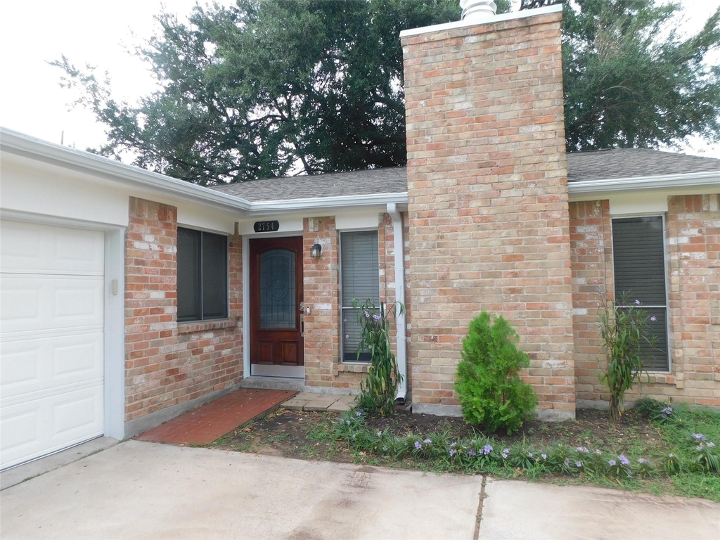 2754 Quarry Hill Road - Photo 0